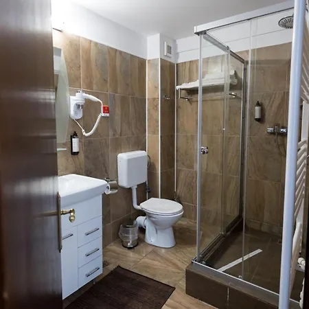 Hotel Ciobanasu 4*